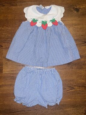 Vintage Blue Gingham Strawberry Embroidery Scalloped Top Bloomers Set Size 2T